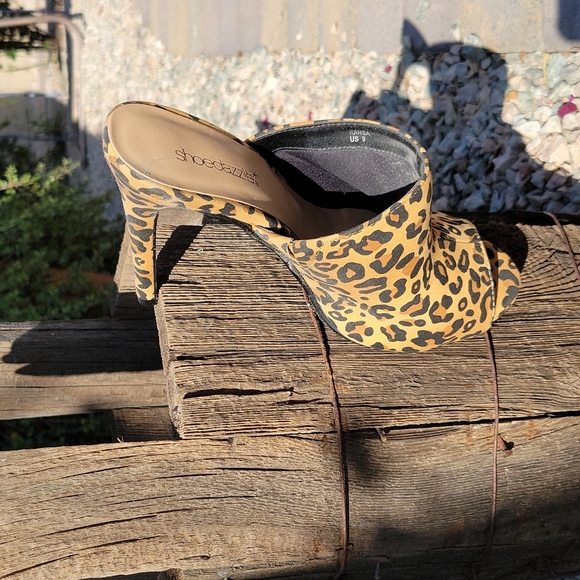 Animal Print Heels - Picture 7 of 10
